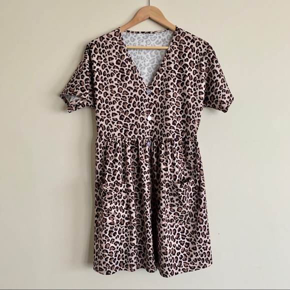 Leopard print dress - Picture 2 of 6